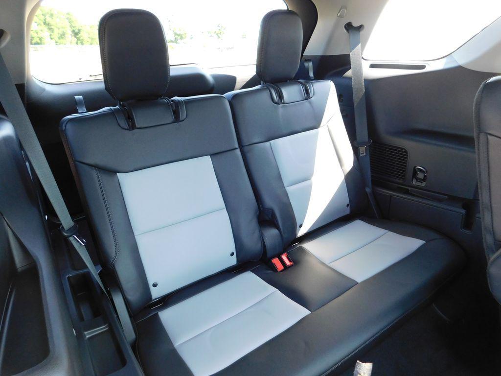 used 2023 Ford Explorer car, priced at $39,986