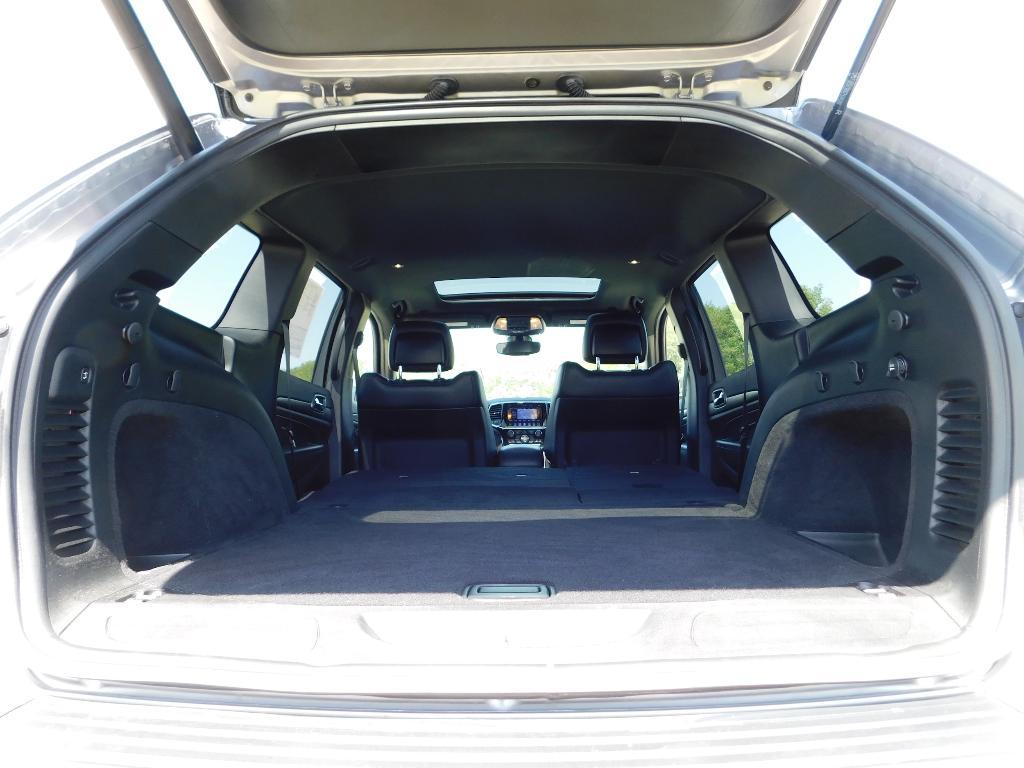 used 2019 Jeep Grand Cherokee car, priced at $15,911