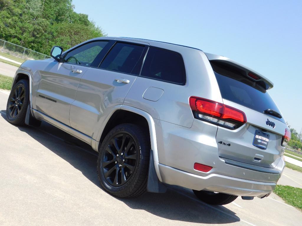 used 2019 Jeep Grand Cherokee car, priced at $15,911