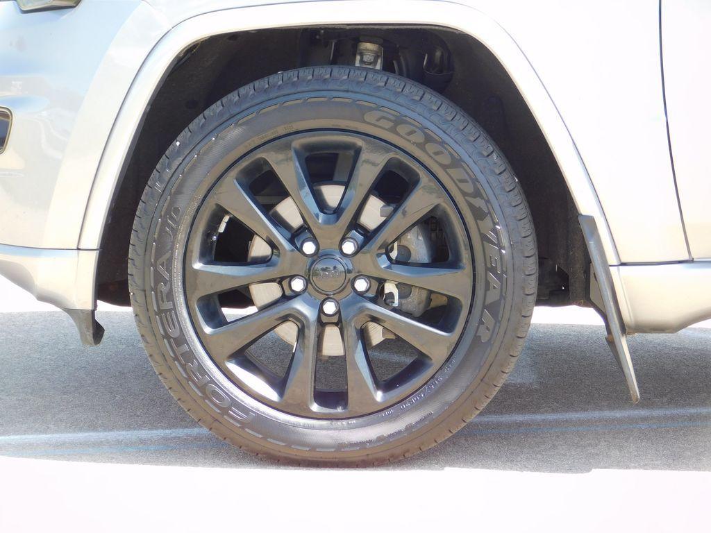 used 2019 Jeep Grand Cherokee car, priced at $13,799