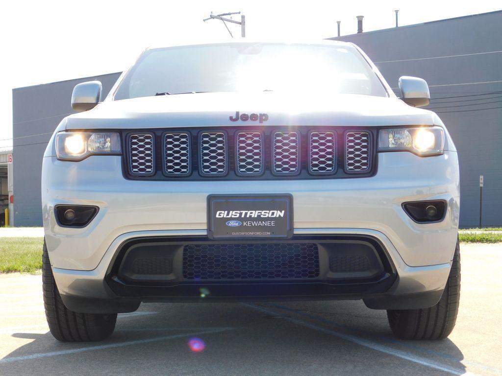 used 2019 Jeep Grand Cherokee car, priced at $13,799