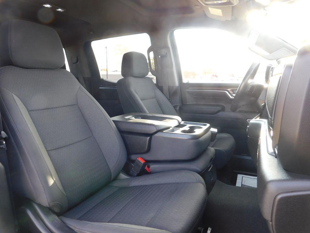 used 2022 Chevrolet Silverado 1500 car, priced at $31,209