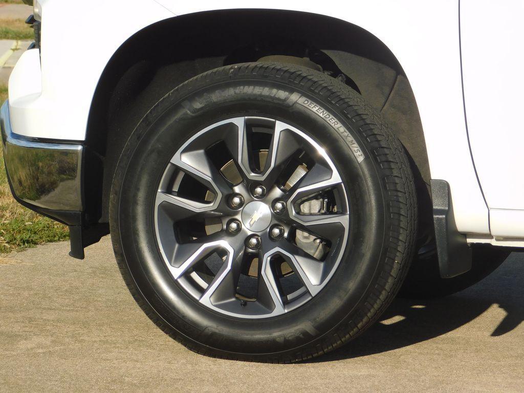 used 2022 Chevrolet Silverado 1500 car, priced at $31,209