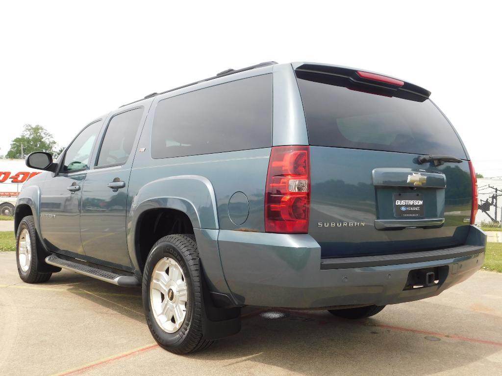 used 2009 Chevrolet Suburban car, priced at $4,910