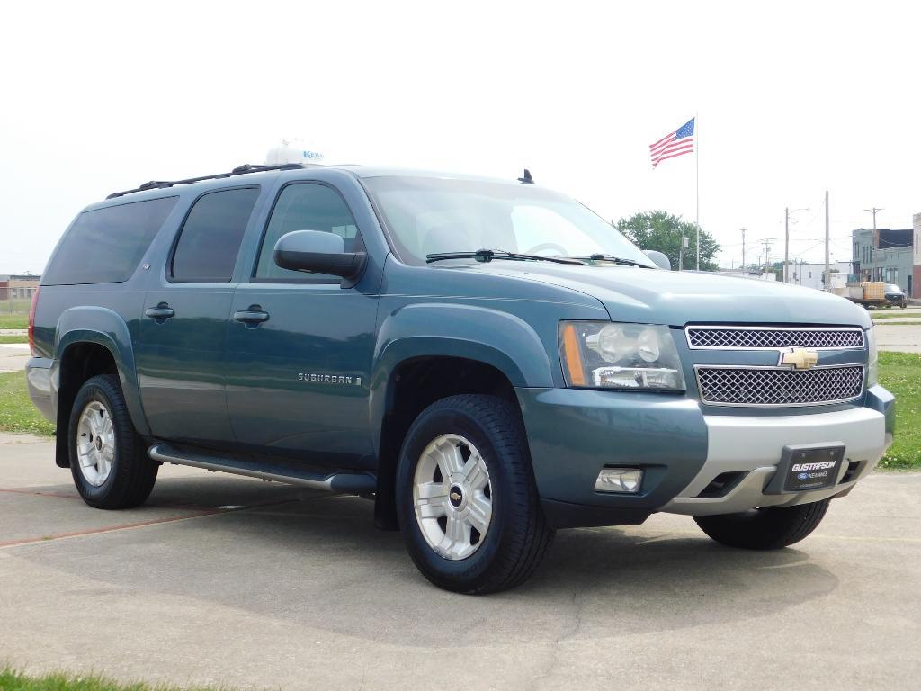 used 2009 Chevrolet Suburban car, priced at $4,910