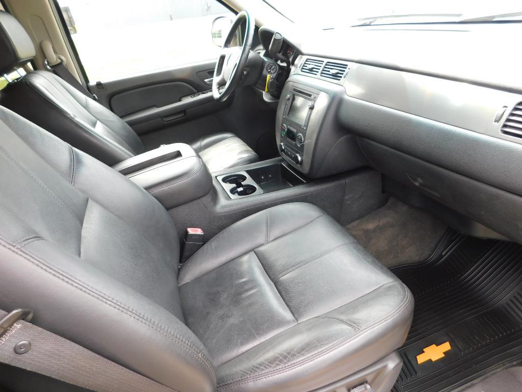 used 2009 Chevrolet Suburban car, priced at $4,910