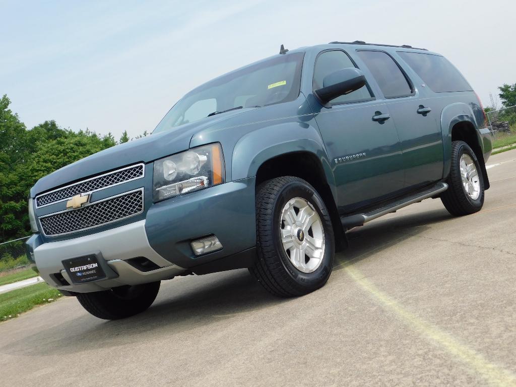 used 2009 Chevrolet Suburban car, priced at $4,910