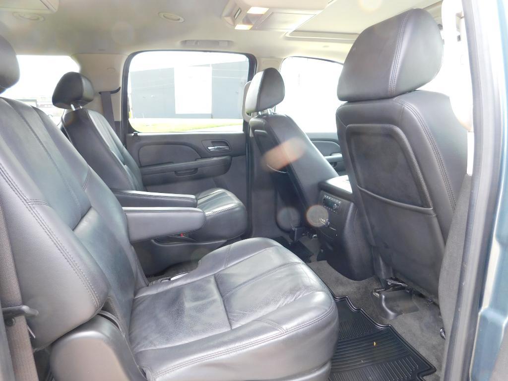 used 2009 Chevrolet Suburban car, priced at $4,910