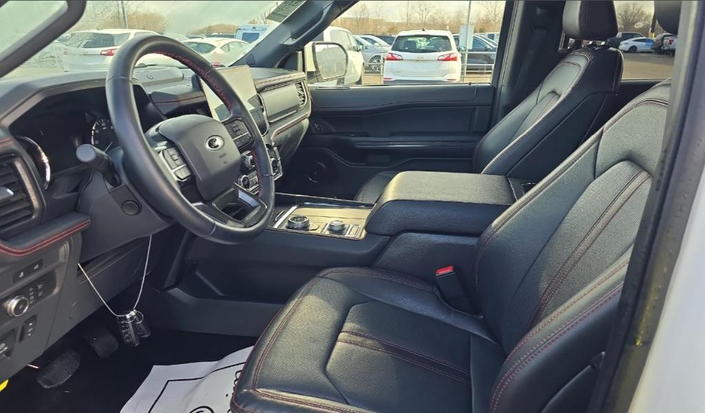 used 2022 Ford Expedition car, priced at $58,920