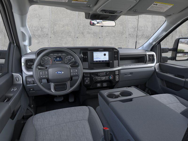 new 2025 Ford F-250 car