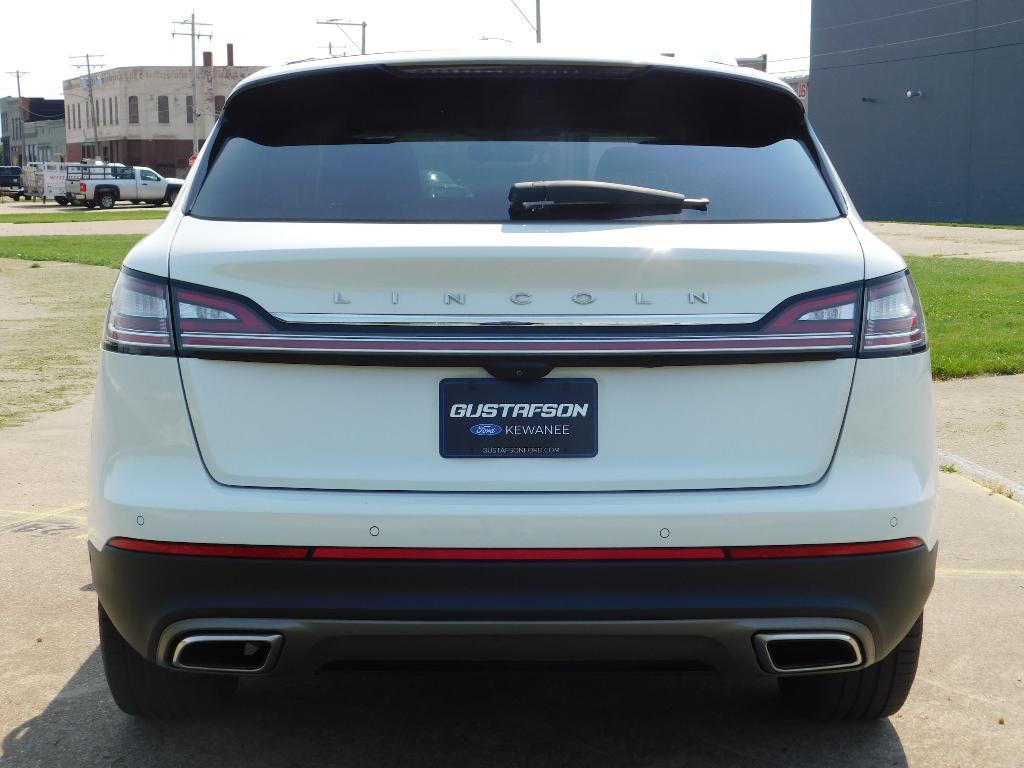 used 2021 Lincoln Nautilus car, priced at $33,133