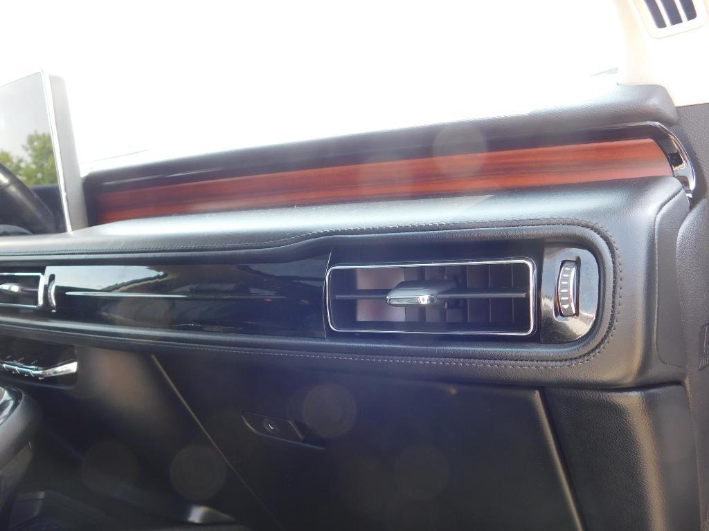 used 2021 Lincoln Nautilus car, priced at $33,133