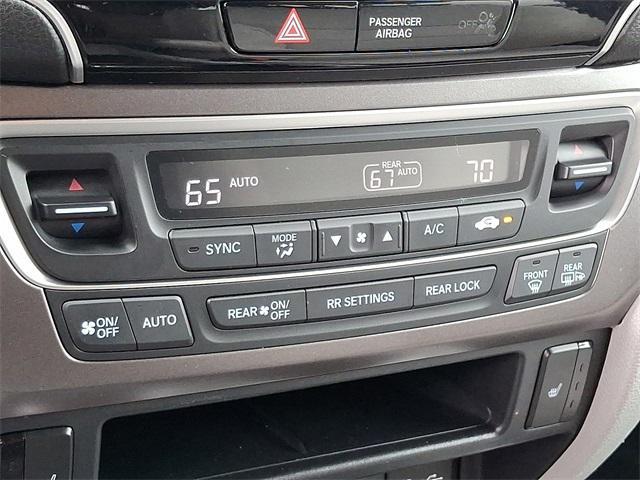 used 2021 Honda Pilot car, priced at $23,479