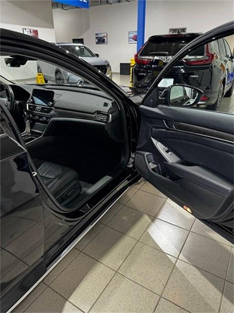 used 2019 Honda Accord Hybrid car, priced at $22,016