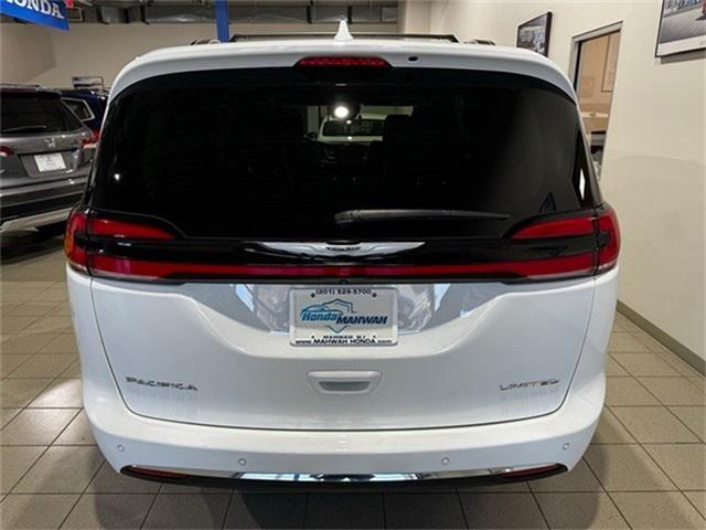 used 2022 Chrysler Pacifica car, priced at $27,716