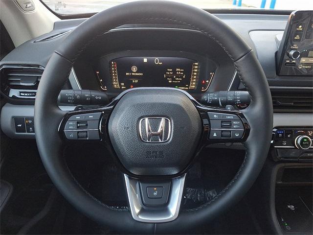 new 2025 Honda Pilot car, priced at $54,575
