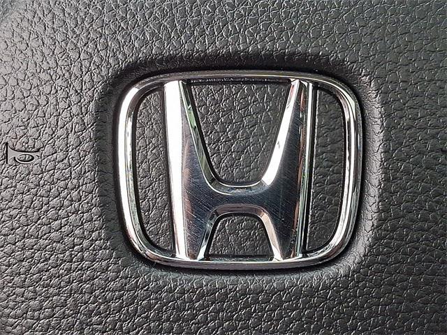 new 2025 Honda Pilot car, priced at $52,950