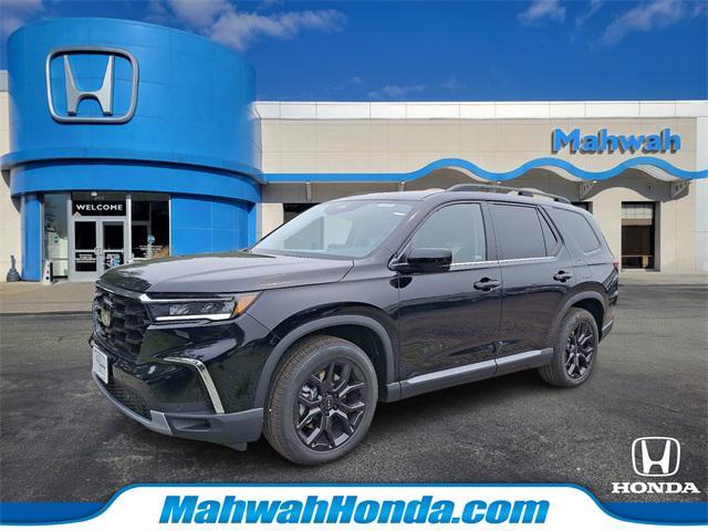 new 2025 Honda Pilot car, priced at $52,950