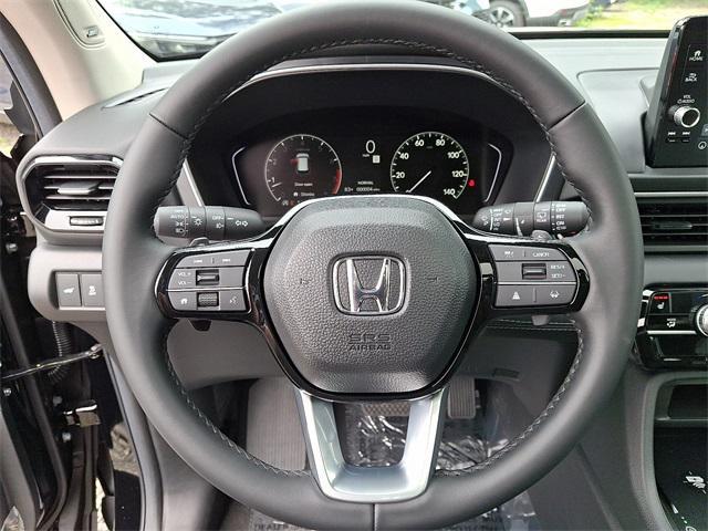 new 2025 Honda Pilot car, priced at $52,950