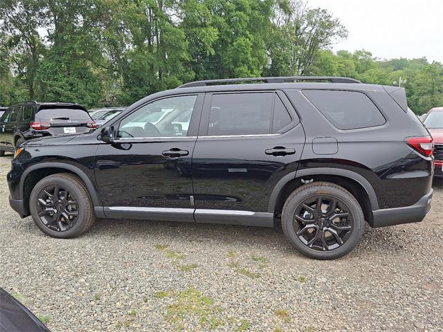new 2025 Honda Pilot car, priced at $52,950