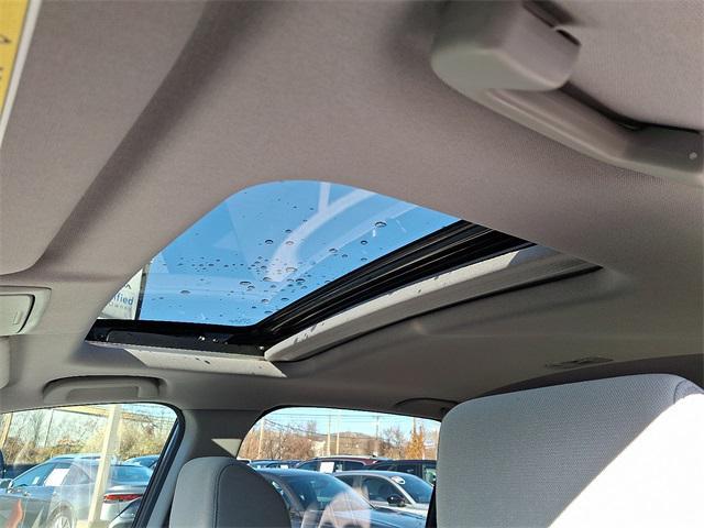 used 2022 Honda CR-V car, priced at $25,999