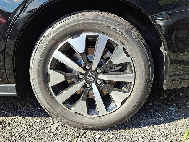 new 2026 Honda Odyssey car, priced at $44,290