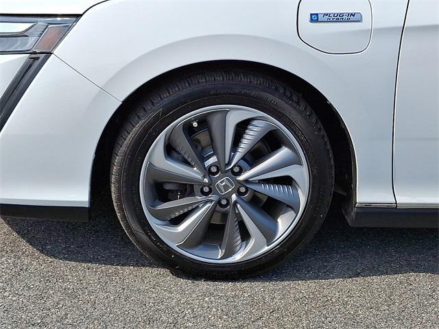 used 2018 Honda Clarity Plug-In Hybrid car, priced at $13,999
