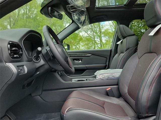 new 2025 Honda Pilot car, priced at $56,075