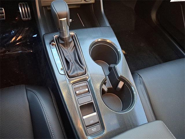 new 2025 Honda Civic Hybrid car, priced at $34,300