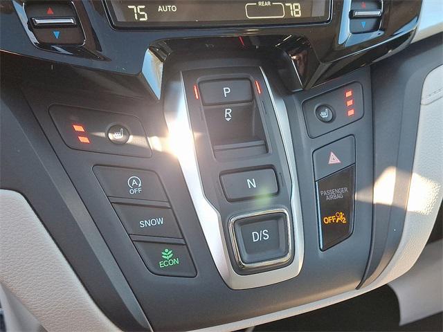new 2025 Honda Odyssey car, priced at $43,670