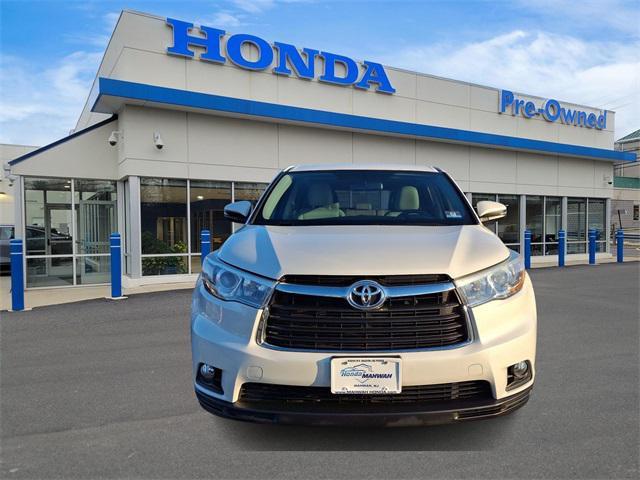 used 2015 Toyota Highlander car, priced at $18,000