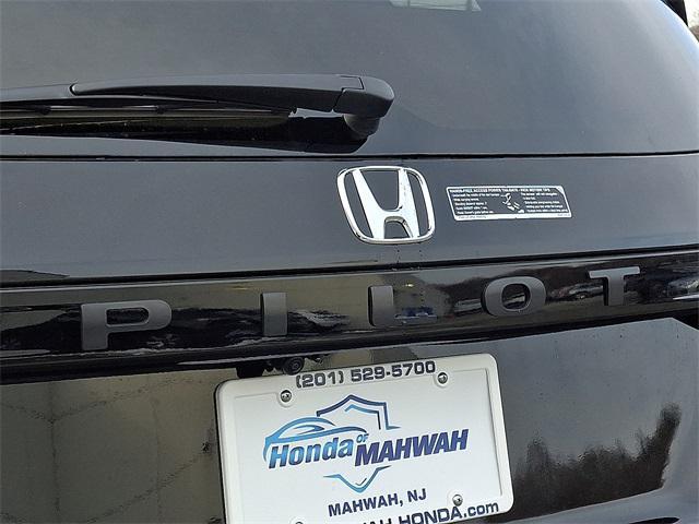 new 2025 Honda Pilot car, priced at $56,030
