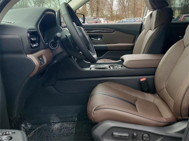 new 2025 Honda Pilot car, priced at $54,985