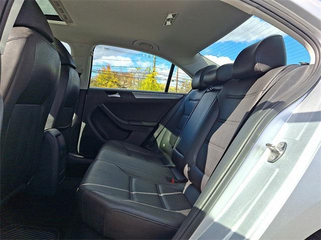 used 2015 Volkswagen Jetta car, priced at $5,700