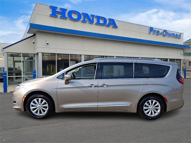 used 2018 Chrysler Pacifica car, priced at $17,754