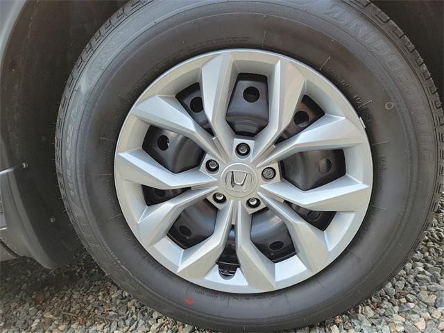 new 2025 Honda CR-V car, priced at $33,450
