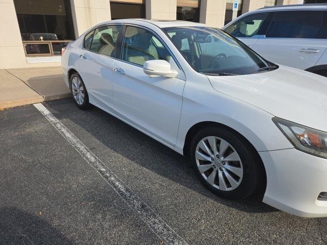 used 2015 Honda Accord car, priced at $13,999