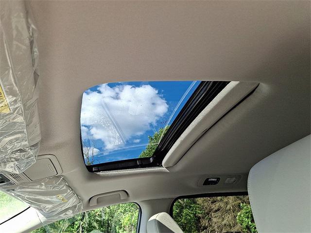 new 2026 Honda Odyssey car, priced at $44,290