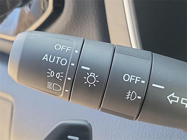 new 2025 Honda Pilot car, priced at $47,050