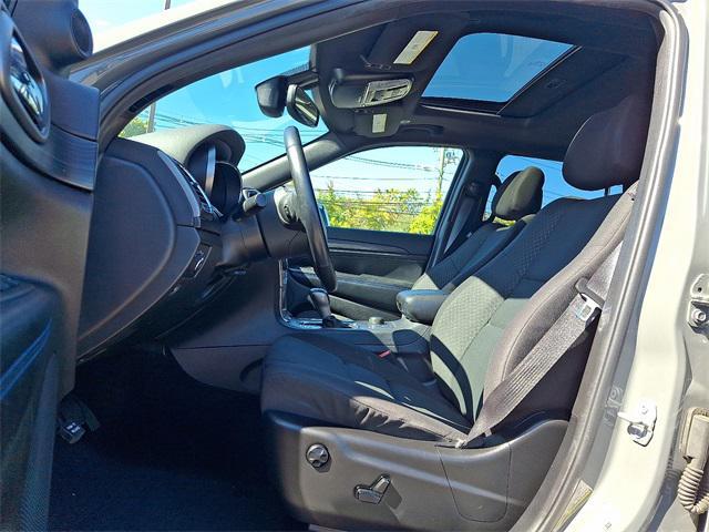used 2019 Jeep Grand Cherokee car, priced at $18,999