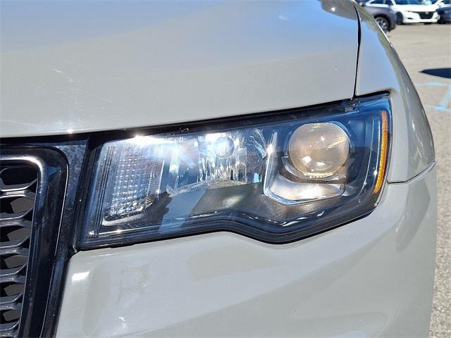 used 2019 Jeep Grand Cherokee car, priced at $18,999