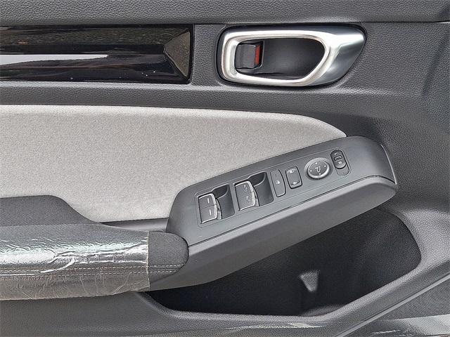 new 2026 Honda Civic Hybrid car, priced at $32,100