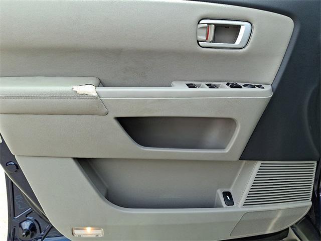 used 2015 Honda Pilot car, priced at $13,513