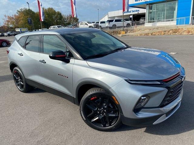 new 2025 Chevrolet Blazer car, priced at $39,380