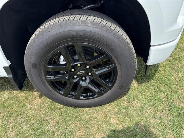 new 2025 Chevrolet Silverado 1500 car, priced at $45,871