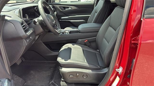 new 2025 Chevrolet Traverse car, priced at $44,830