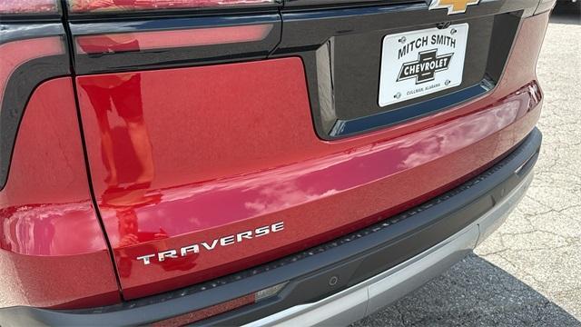 new 2025 Chevrolet Traverse car, priced at $44,830