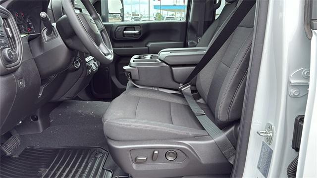 new 2025 Chevrolet Silverado 2500 car, priced at $54,685