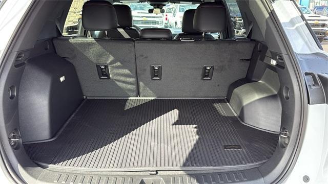 new 2026 Chevrolet Equinox car, priced at $37,700