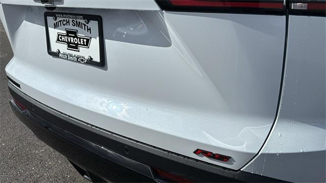 new 2026 Chevrolet Equinox car, priced at $37,700